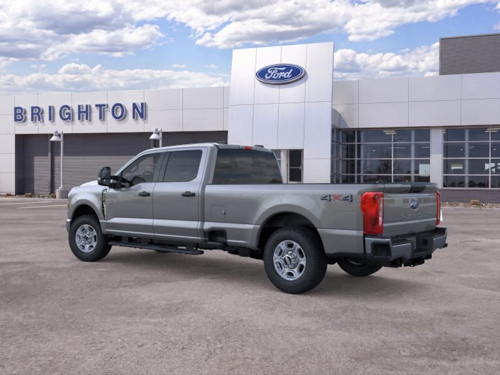 New 2026 Ford F-350SD XLT Truck Crew Cab