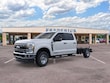  Ford Super Duty F-350 SRW Chassis Cab