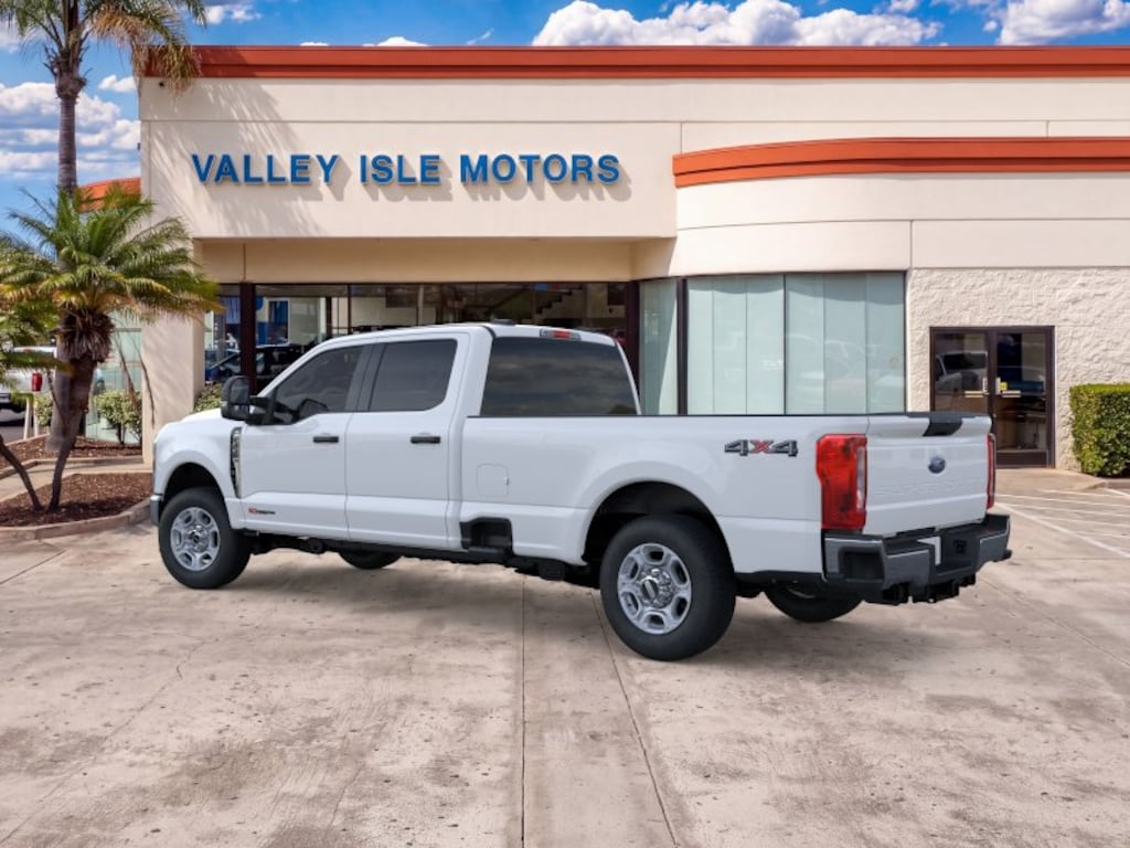 New 2026 Ford F-350SD F-350® XLT TRUCK