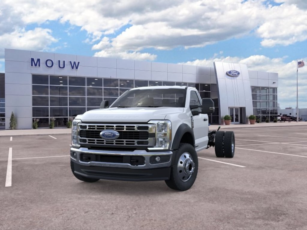 New 2026 Ford Super Duty F-550 DRW F-550 XLT TRUCK