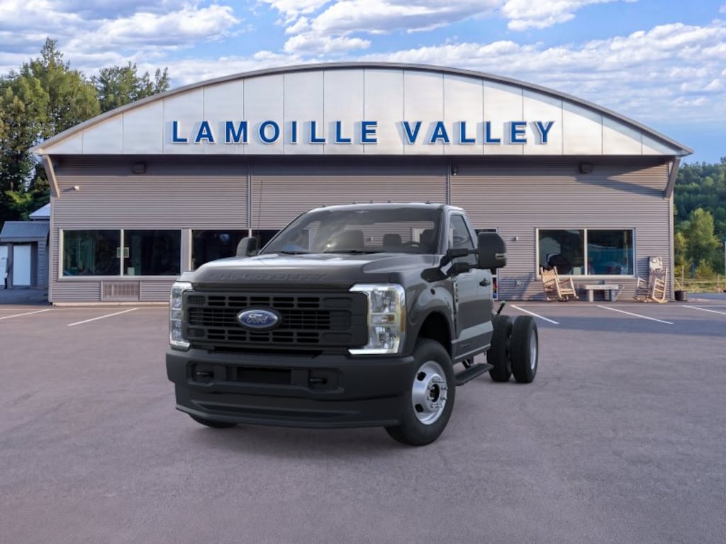 New 2026 Ford F-350SD XL Chassis