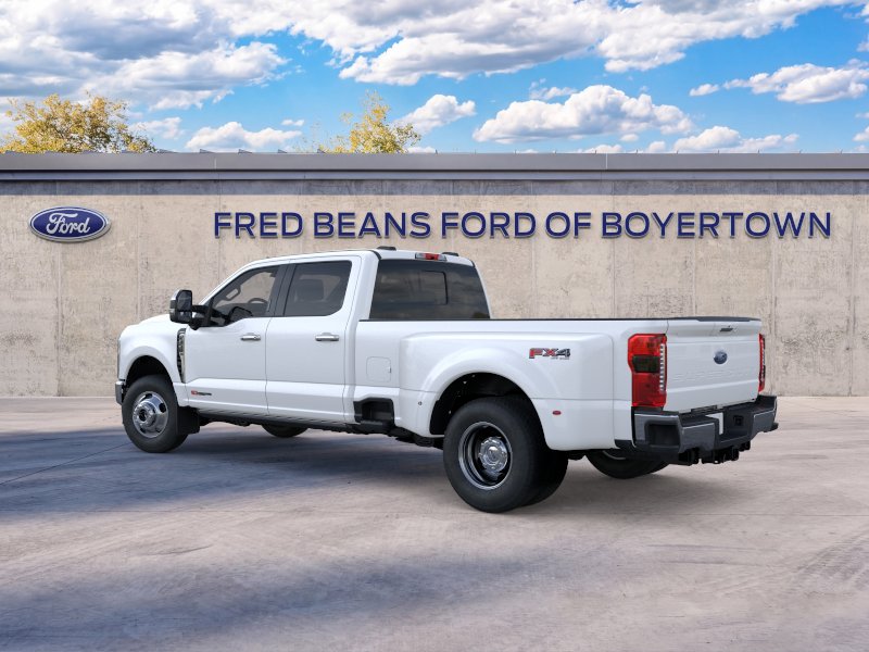 New 2026 Ford F-350 Lariat Truck Crew Cab