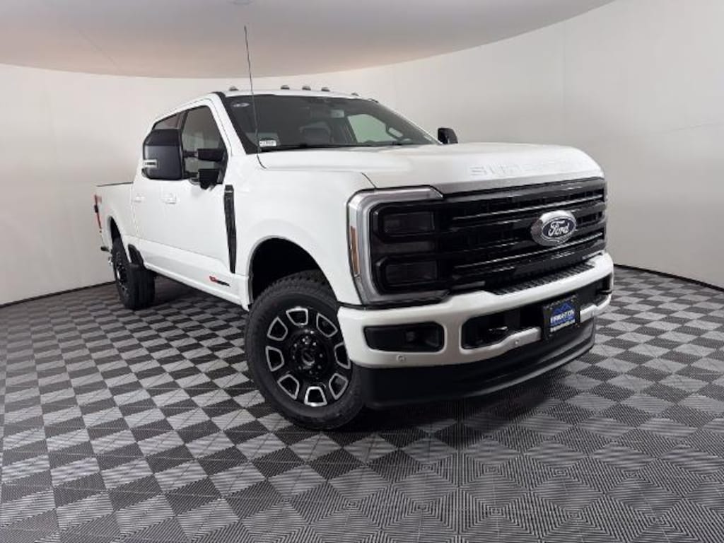 New 2027 Ford F-250SD Platinum Truck Crew Cab