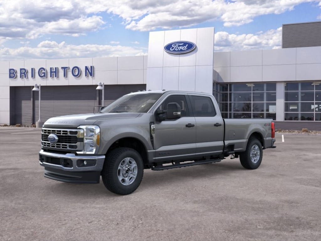New 2026 Ford F-350SD XLT Truck Crew Cab