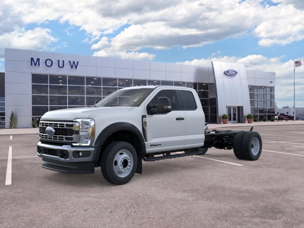 New 2026 Ford Super Duty F-550 DRW