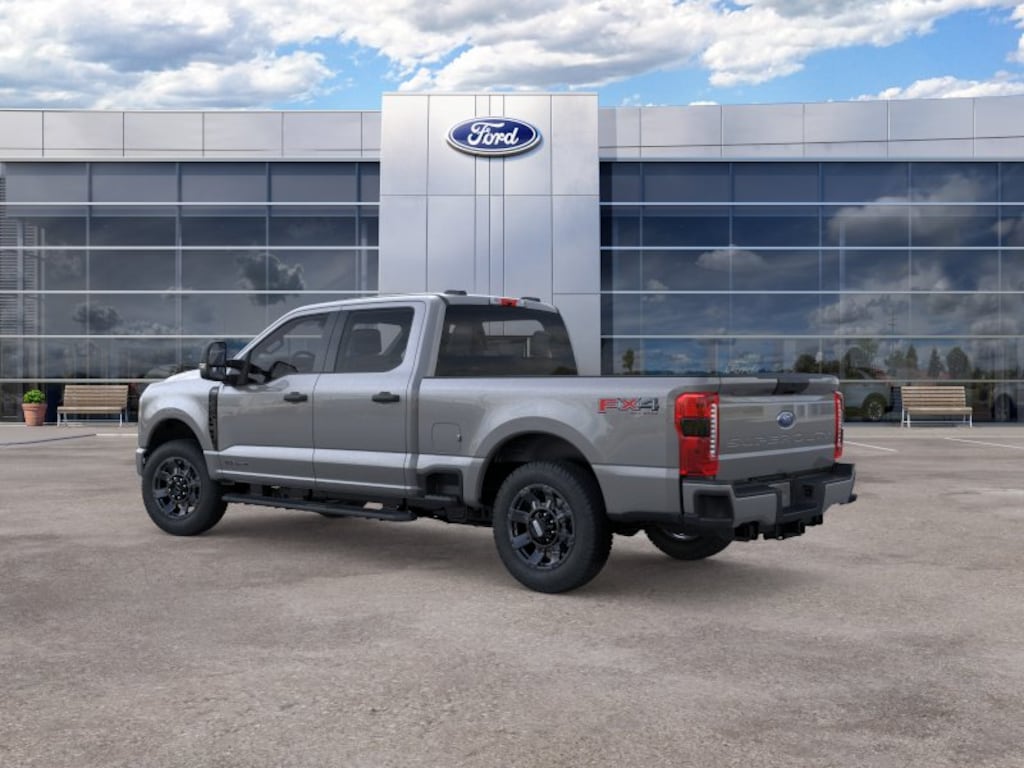 New 2026 Ford F-250SD XL Truck Crew Cab
