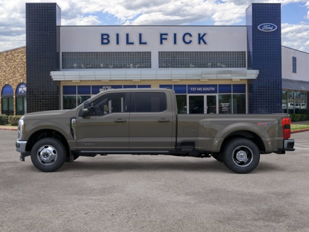 New 2026 Ford F-350SD Lariat TRUCK
