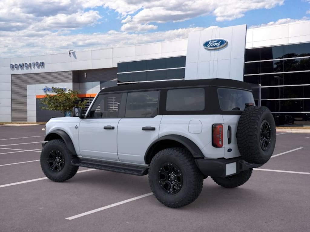 New 2026 Ford Bronco Outer Banks SUV