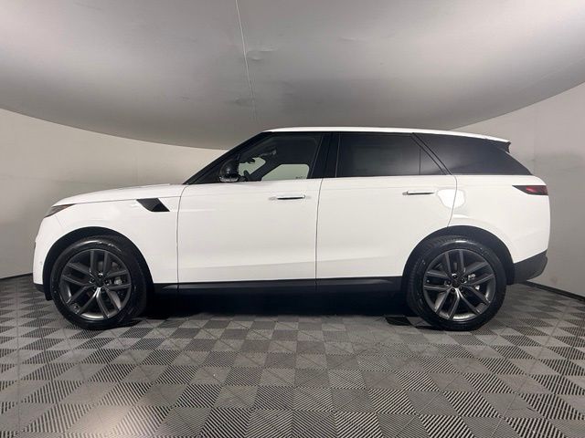 New 2026 Land Rover Range Rover Sport SE SUV