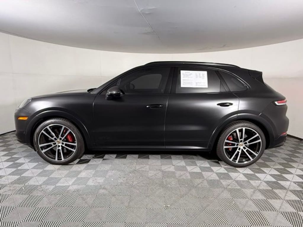 Used 2025 Porsche Cayenne GTS SUV