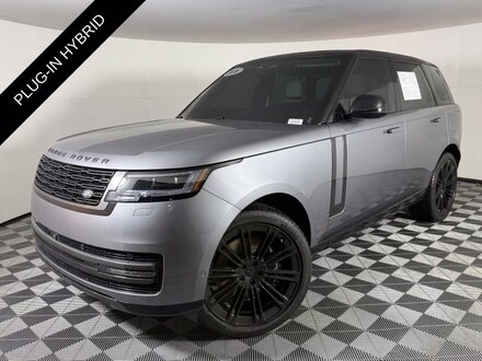 2026 Land Rover Range Rover Plug-In Hybrid SE SUV
