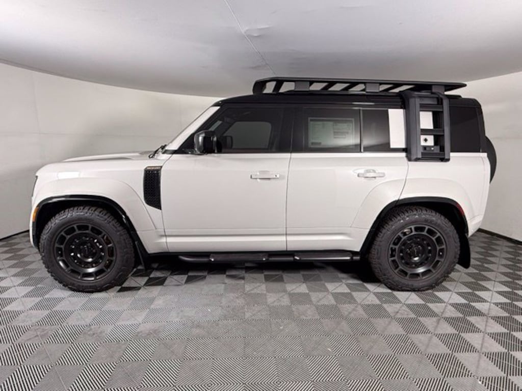 New 2026 Land Rover Defender 110 Octa SUV