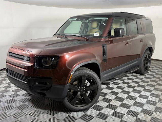  Land Rover Defender 130