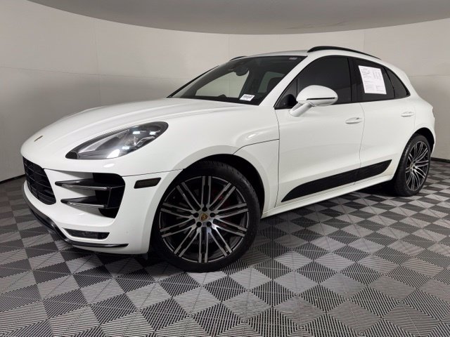 2017 Porsche Macan Turbo