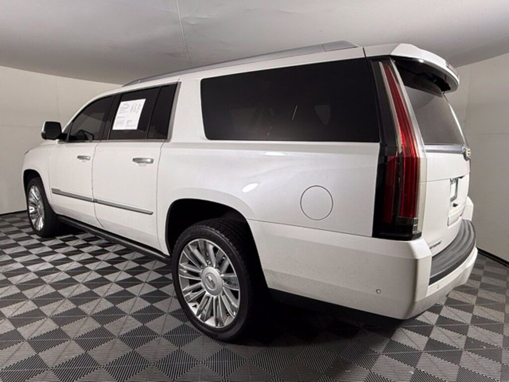 Used 2019 Cadillac Escalade ESV Platinum Edition SUV