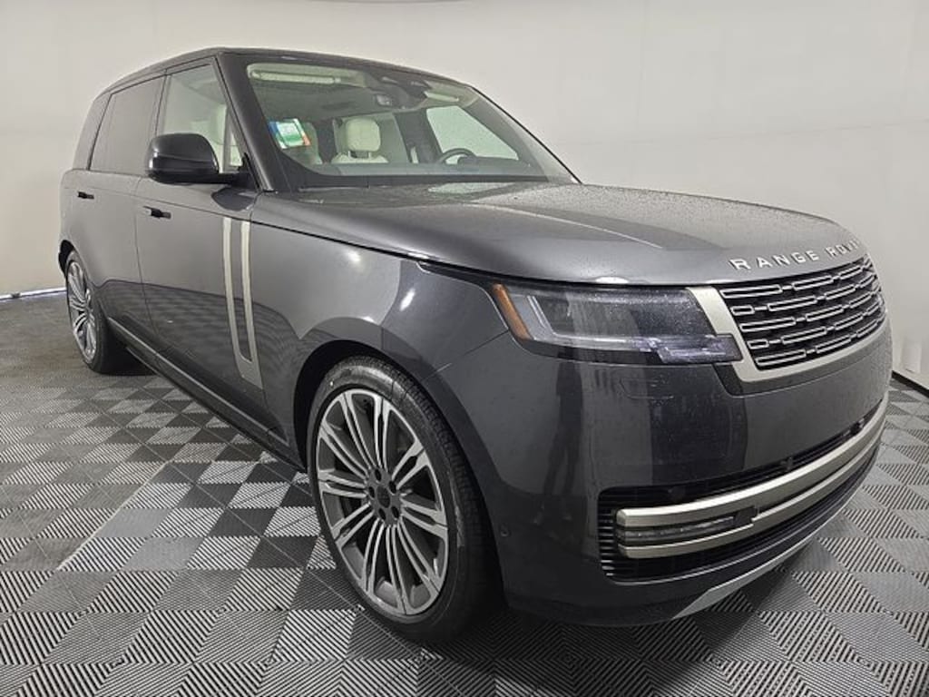 New 2026 Land Rover Range Rover SE 7 Seats SUV