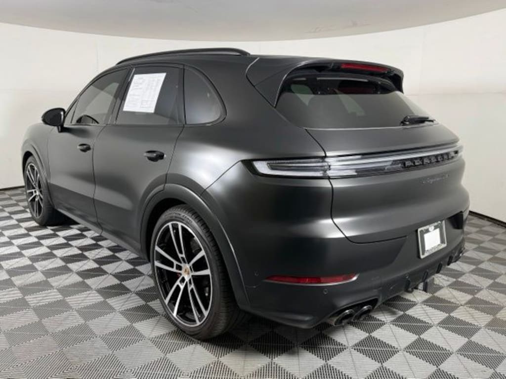 Used 2025 Porsche Cayenne GTS SUV