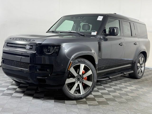  Land Rover Defender 130