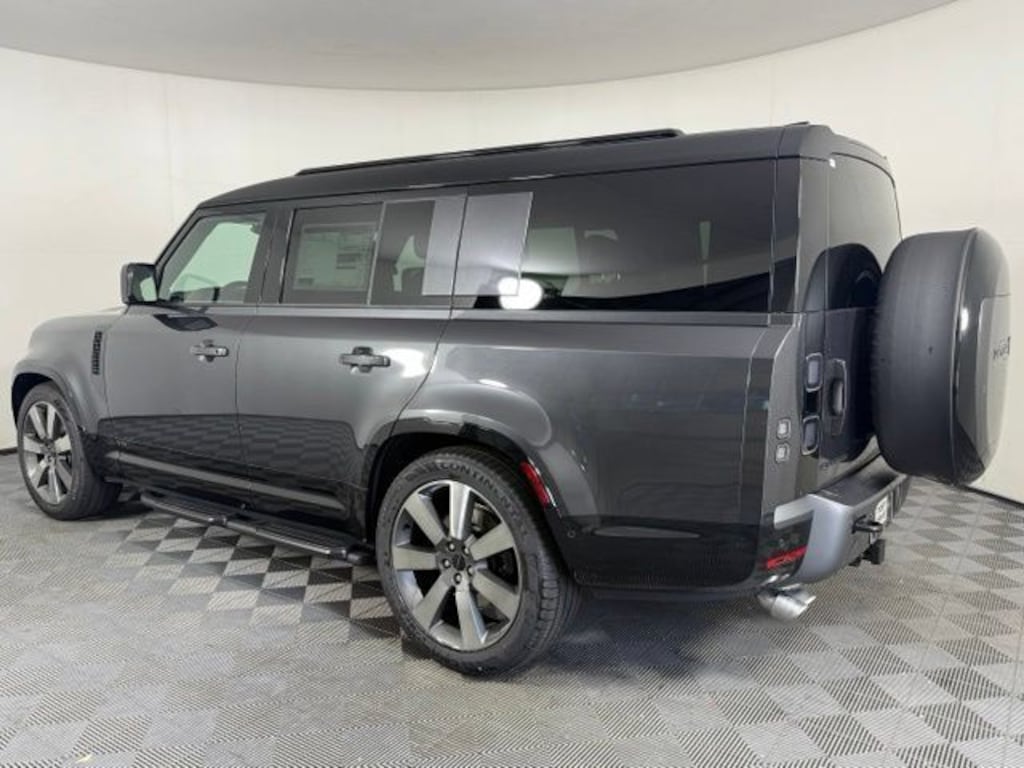 New 2026 Land Rover Defender 130 V8 SUV