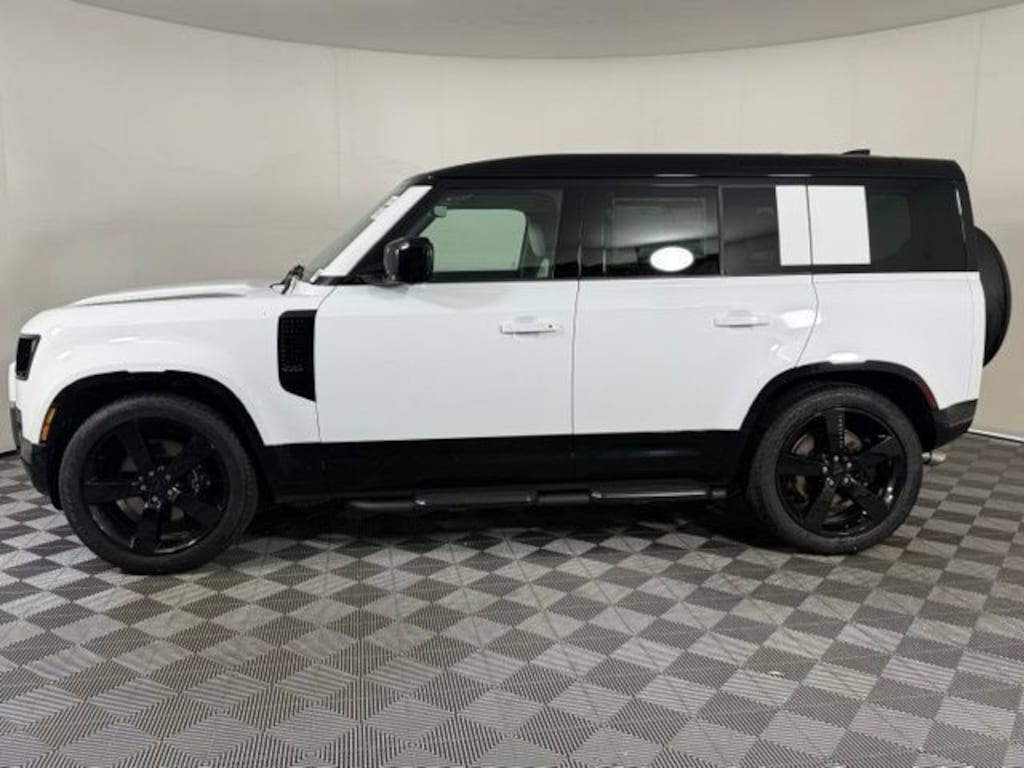 New 2026 Land Rover Defender 110 V8 SUV