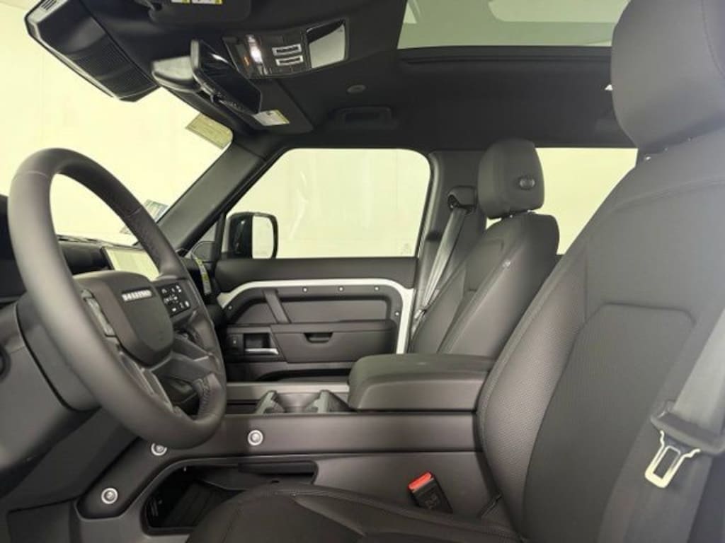 New 2026 Land Rover Defender 110 X-Dynamic SE SUV