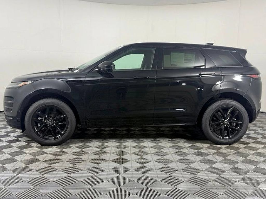 New 2026 Land Rover Range Rover Evoque Dynamic SE SUV