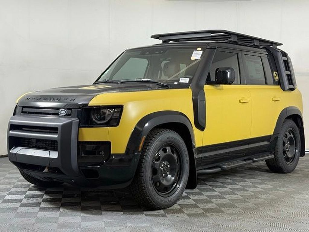 New 2026 Land Rover Defender 110 Trophy Edition - Sandglow Defender 110 Trophy Edition - Sandglow SUV