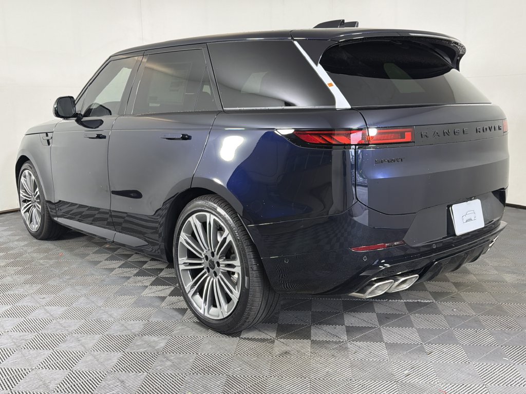 New 2026 Land Rover Range Rover Sport Dynamic SE SUV