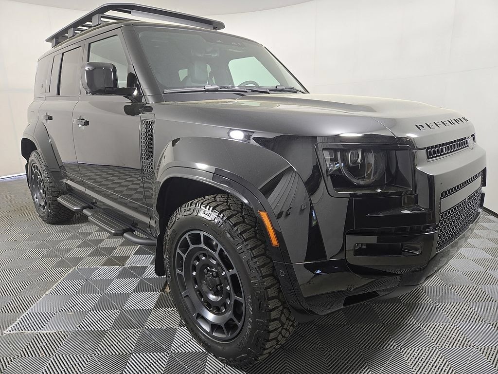 New 2026 Land Rover Defender 110 Octa Black Defender 110 Octa Black SUV