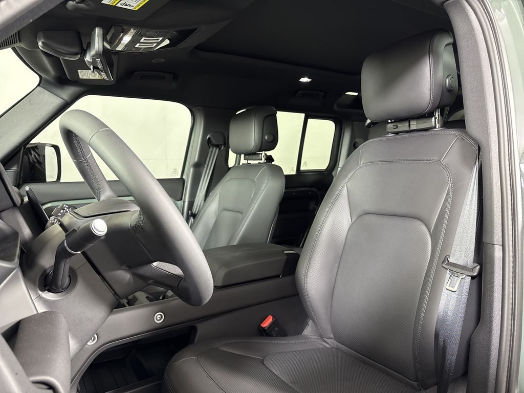 New 2026 Land Rover Defender 110 Defender 110 Trophy Edition - Keswick SUV