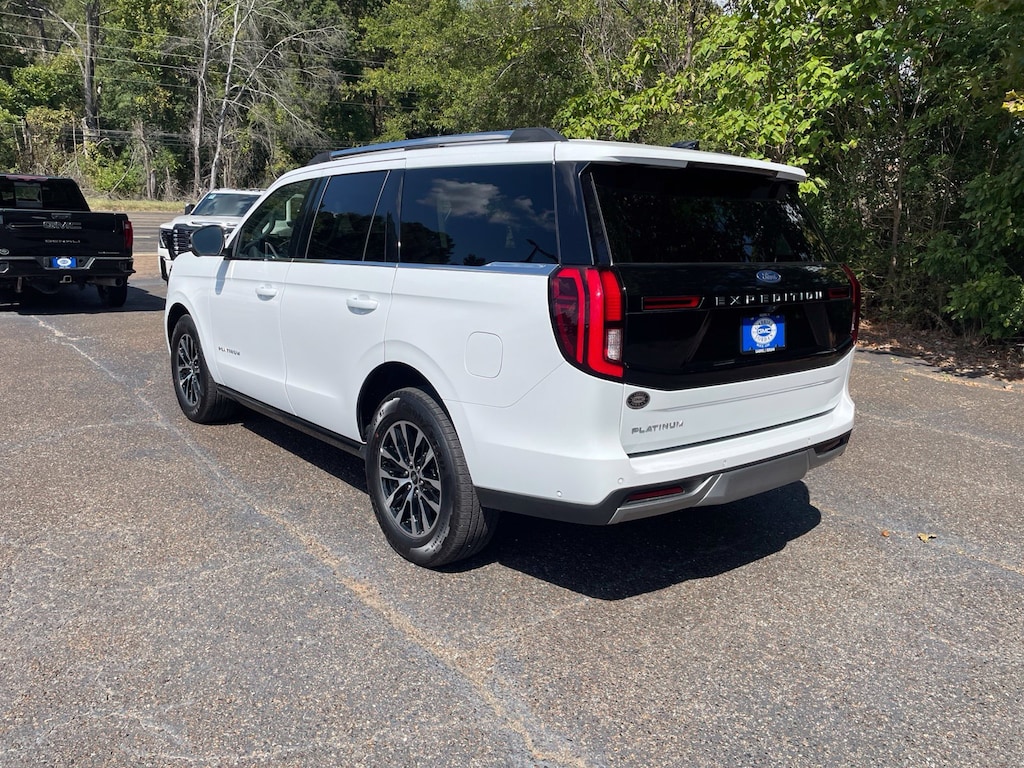 Used 2025 Ford Expedition Platinum SUV