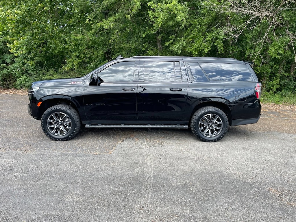 Used 2024 Chevrolet Suburban Z71 SUV