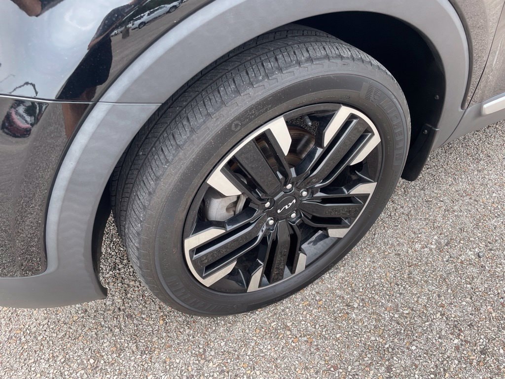 2023 Kia Telluride SX - Photo 11