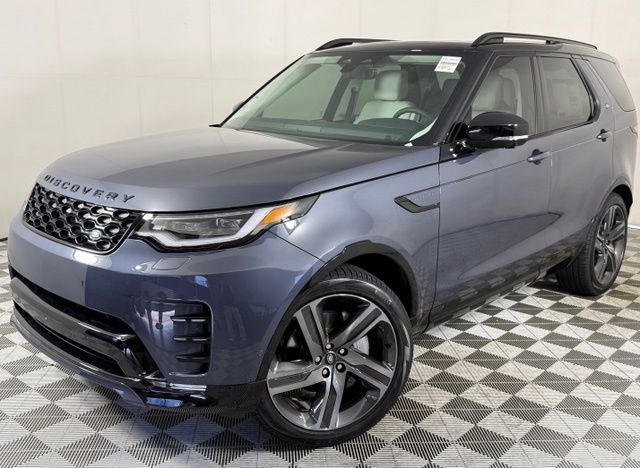 New 2026 Land Rover Discovery Dynamic SE SUV