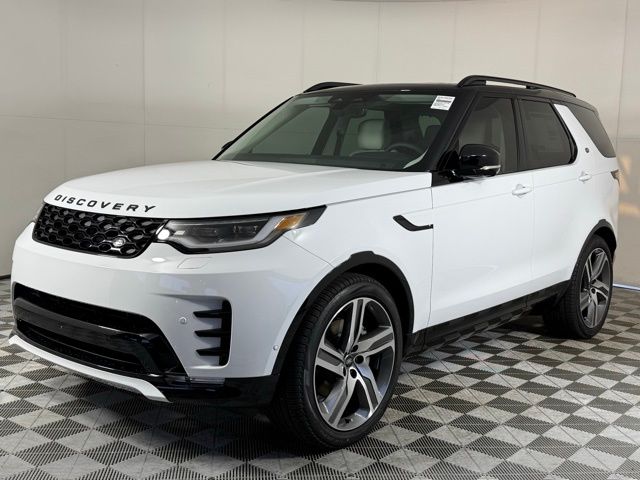 New 2026 Land Rover Discovery Dynamic SE 300PS SUV