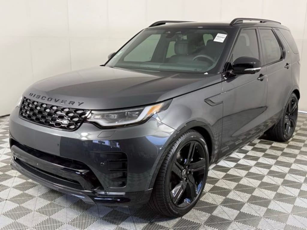 New 2026 Land Rover Discovery Dynamic SE SUV