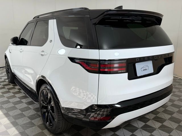 Certified 2026 Land Rover Discovery Dynamic SE SUV