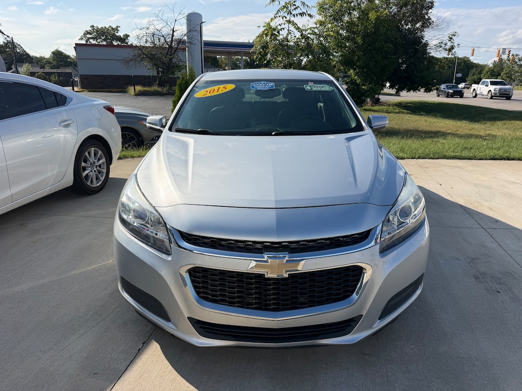 Used 2015 Chevrolet Malibu LT w/1LT Sedan