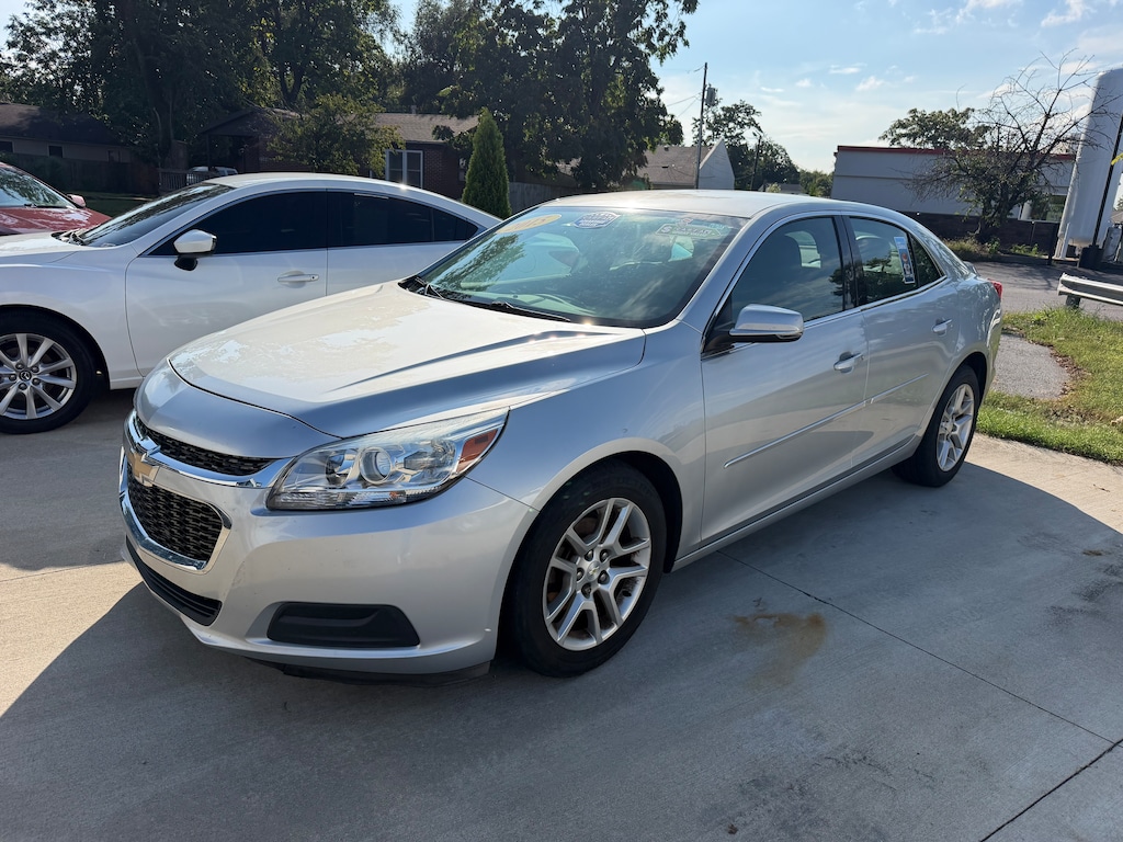 Used 2015 Chevrolet Malibu LT w/1LT Sedan
