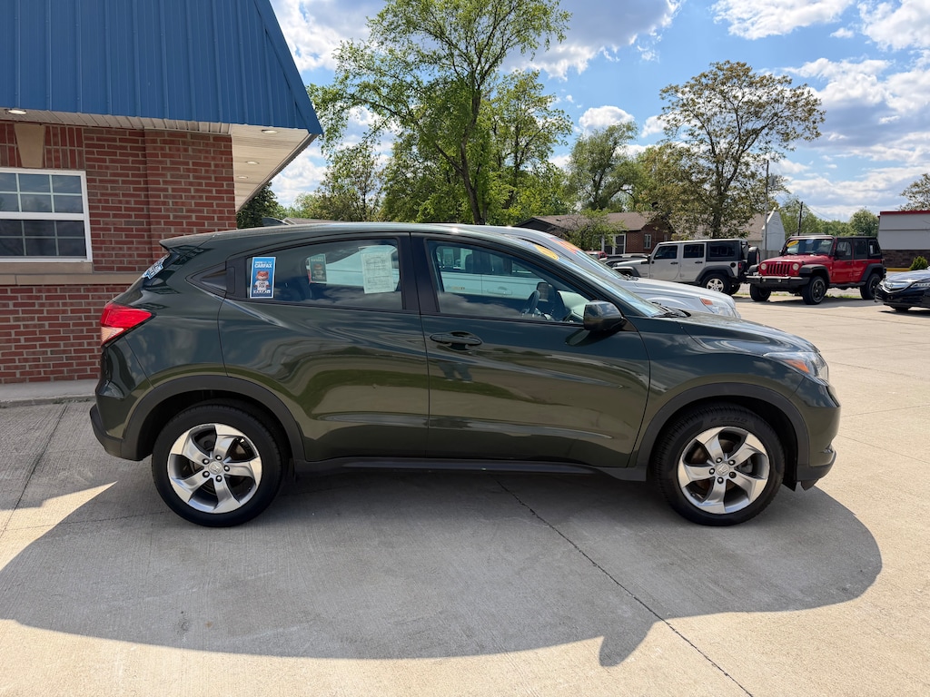 Used 2018 Honda HR-V LX AWD SUV