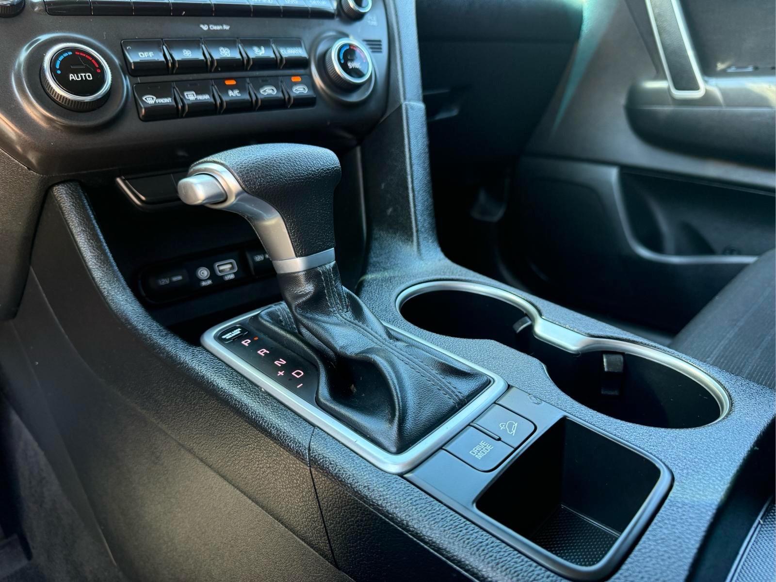 2018 Kia Sportage LX - Photo 24