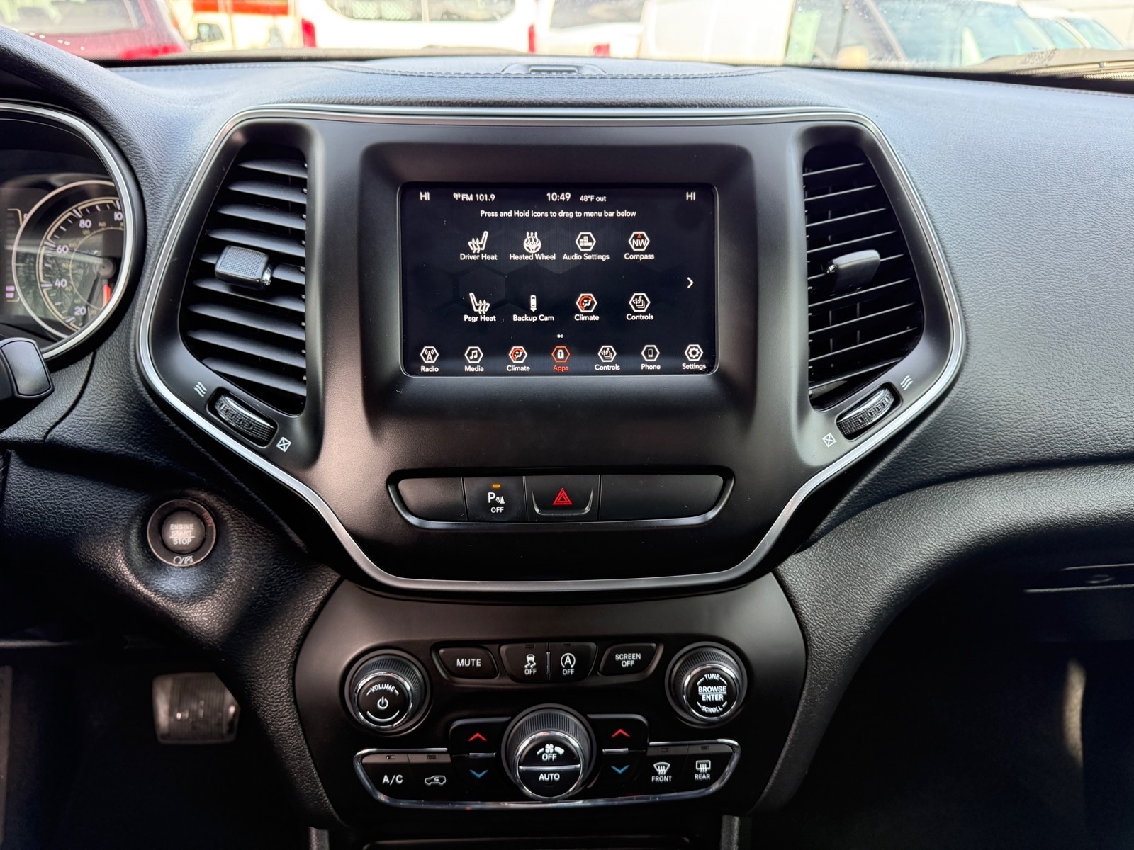 2019 Jeep Cherokee Latitude Plus - Photo 25