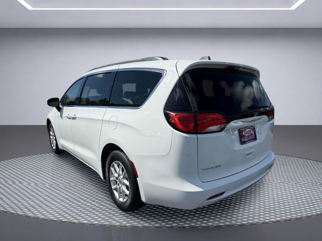 Used 2021 Chrysler Voyager LXi Van Passenger Van