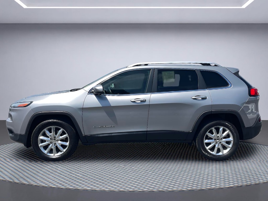 Used 2017 Jeep Cherokee Limited 4x4 Limited SUV