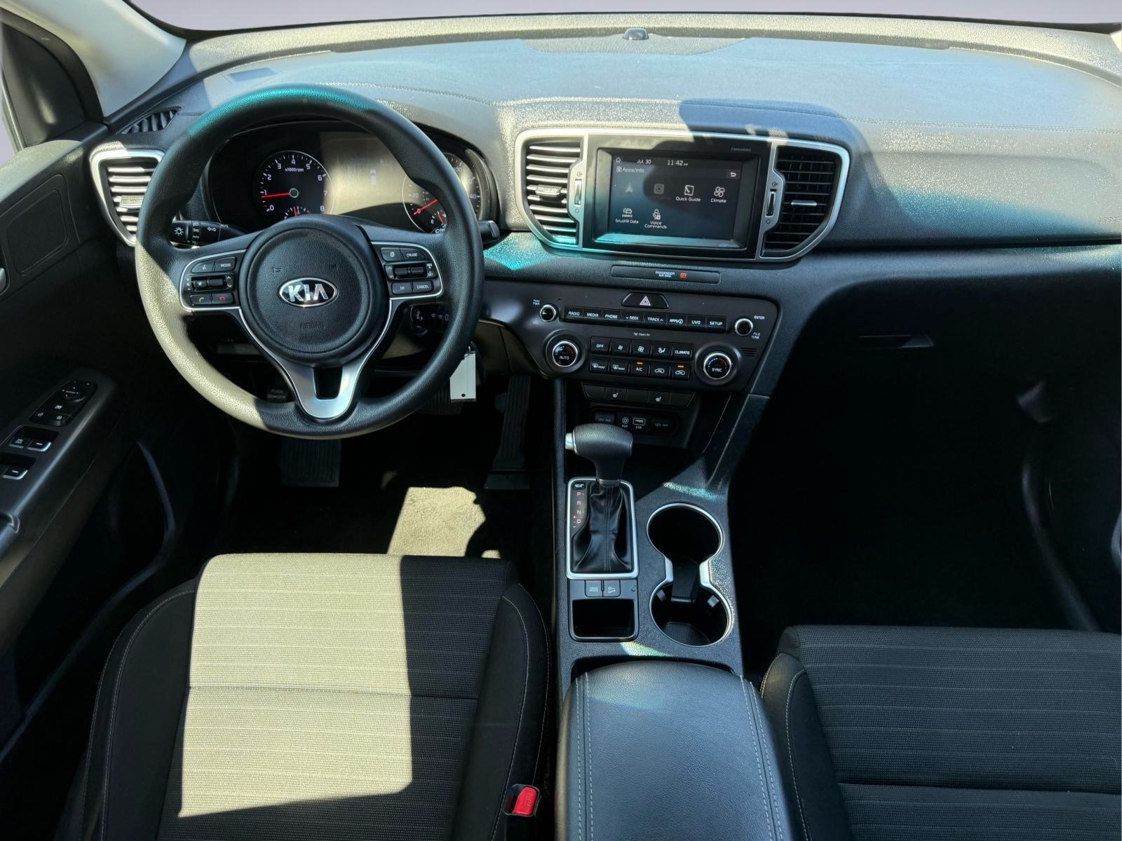 2018 Kia Sportage LX - Photo 17