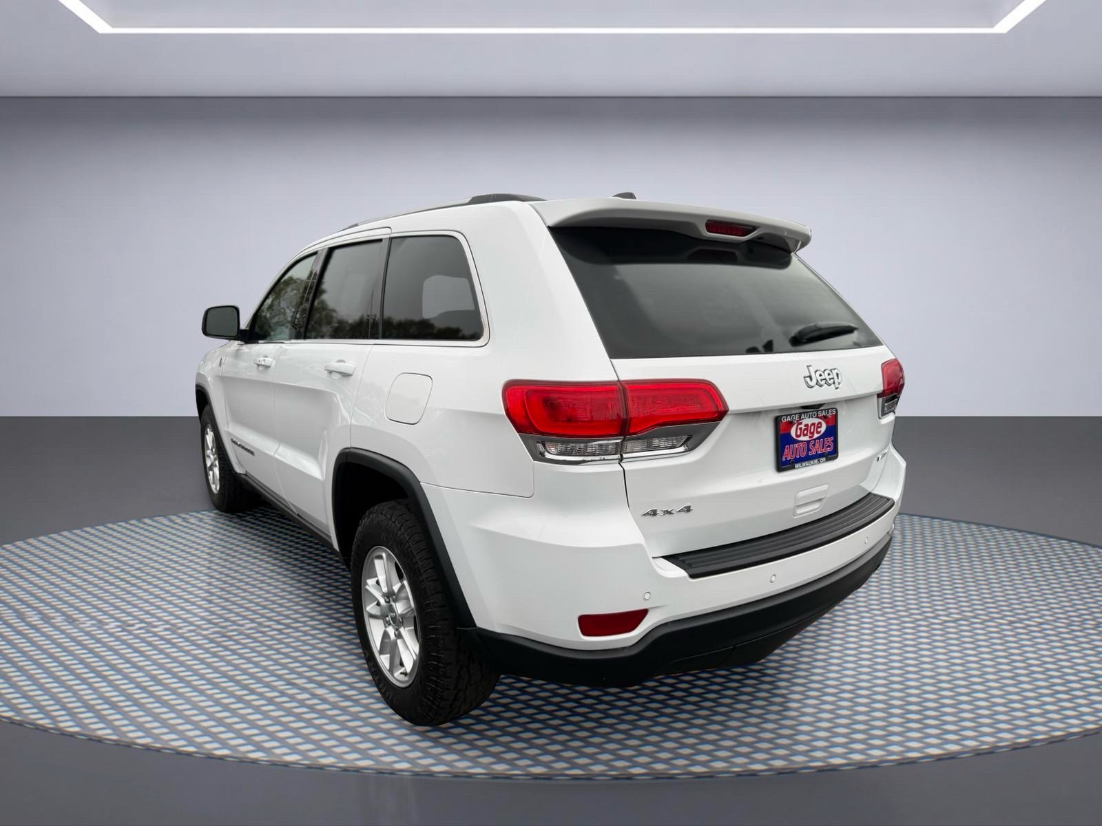 Used 2018 Jeep Grand Cherokee Laredo E SUV