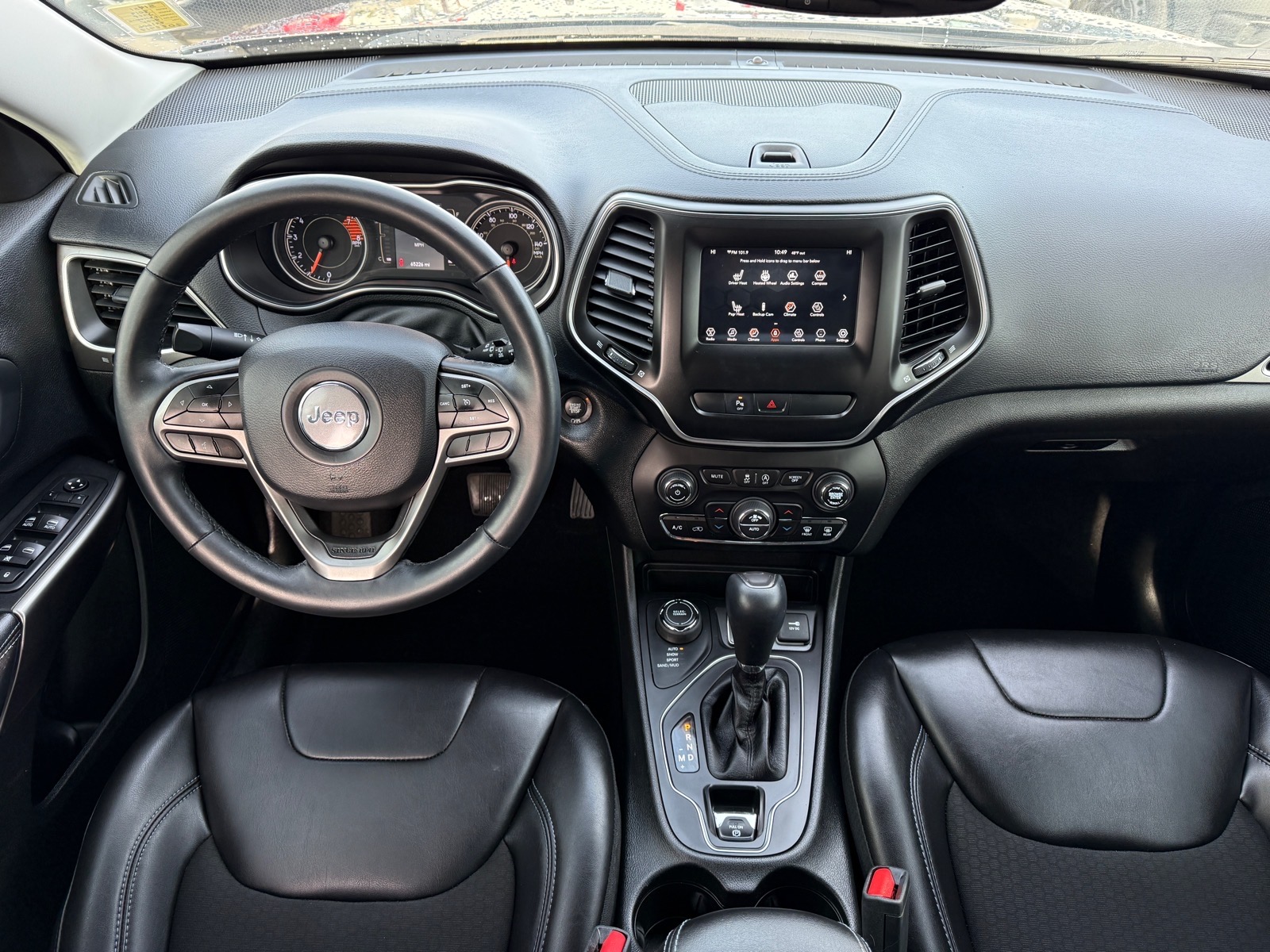 2019 Jeep Cherokee Latitude Plus - Photo 23