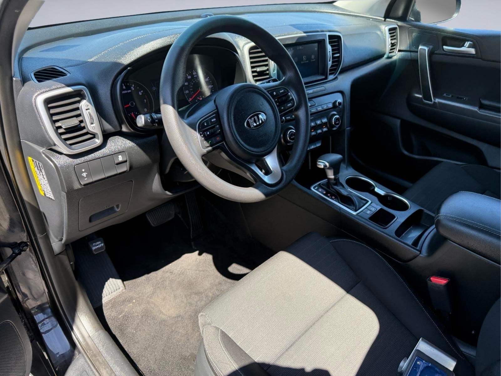2018 Kia Sportage LX - Photo 13