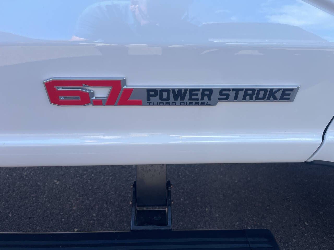 2025 Ford F-350 Super Duty King Ranch - Photo 3