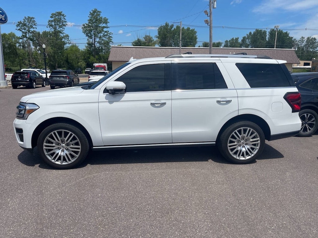 Used 2024 Ford Expedition Limited 4x4 4dr SUV SUV